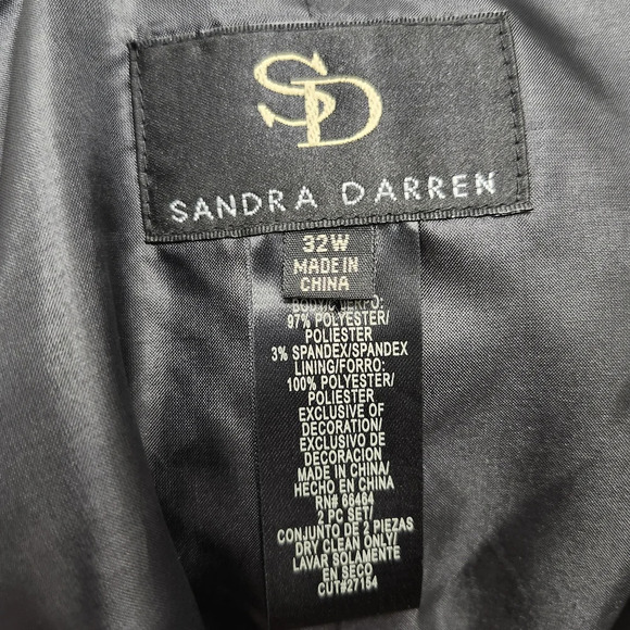 Sandra Darren women's blouse top size 32W black satin party cocktail eve… - Picture 6 of 6